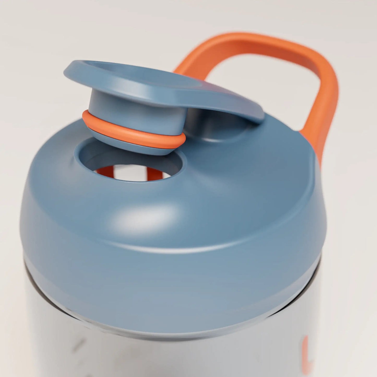 ecozen-performance-shaker-bottle-o5 SHKR_24700_P-S1.1_midnightBlue_burntOrange_2_4_highInsert_edit.png